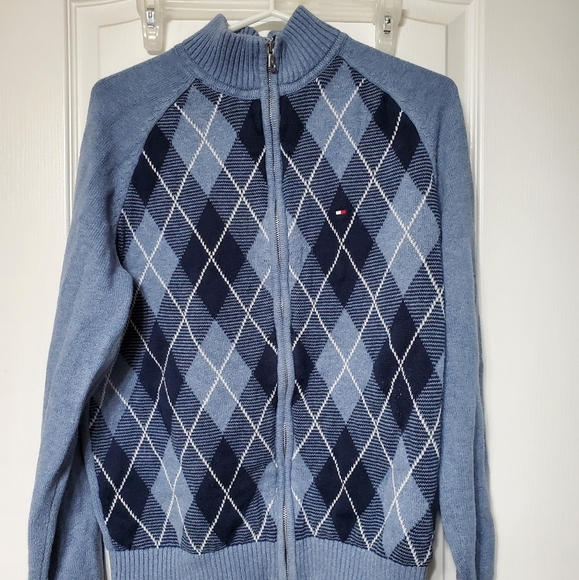 Tommy Hilfiger sweater. Size medium. - Picture 1 of 3